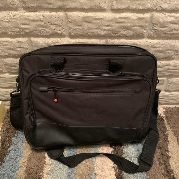 poshmark laptop bag